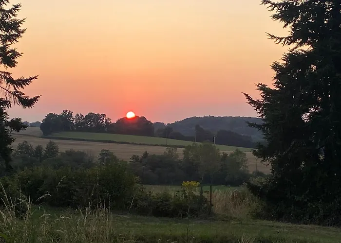 écologique Familial En Campagne, Idéal Pour Sports Et Nature - Fr-1-410-452 *